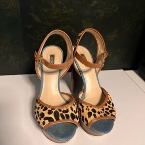 Women’s size 7 1/2 Guess leopard and denim heels